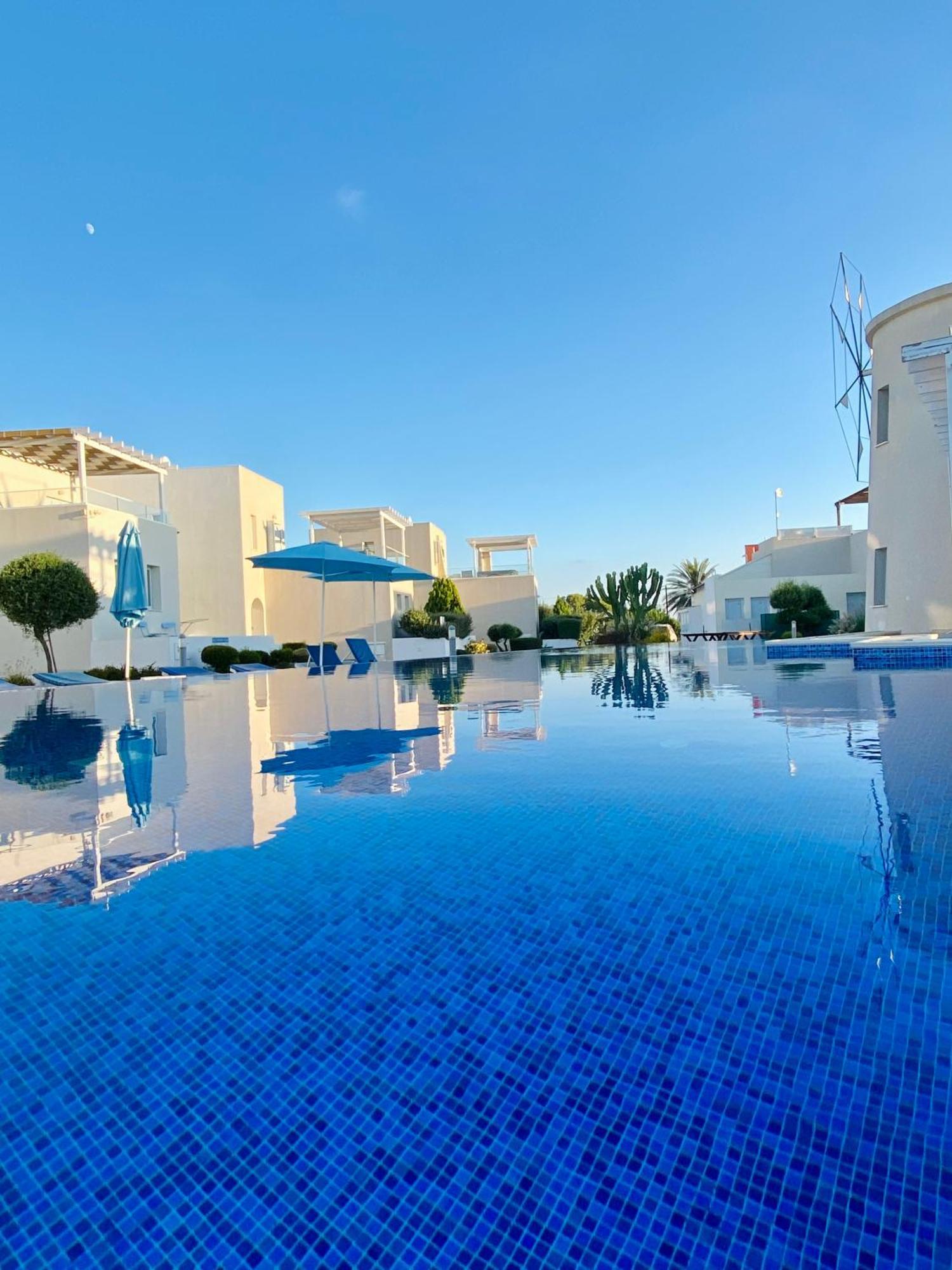 Wavebreeze Villas Paphos Ngoại thất bức ảnh